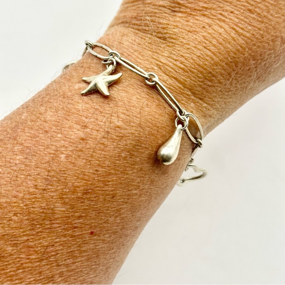 Tiffany & Co VINTAGE Elsa Peretti Silver  5 Charm Bracelet - Picture 2 of 9